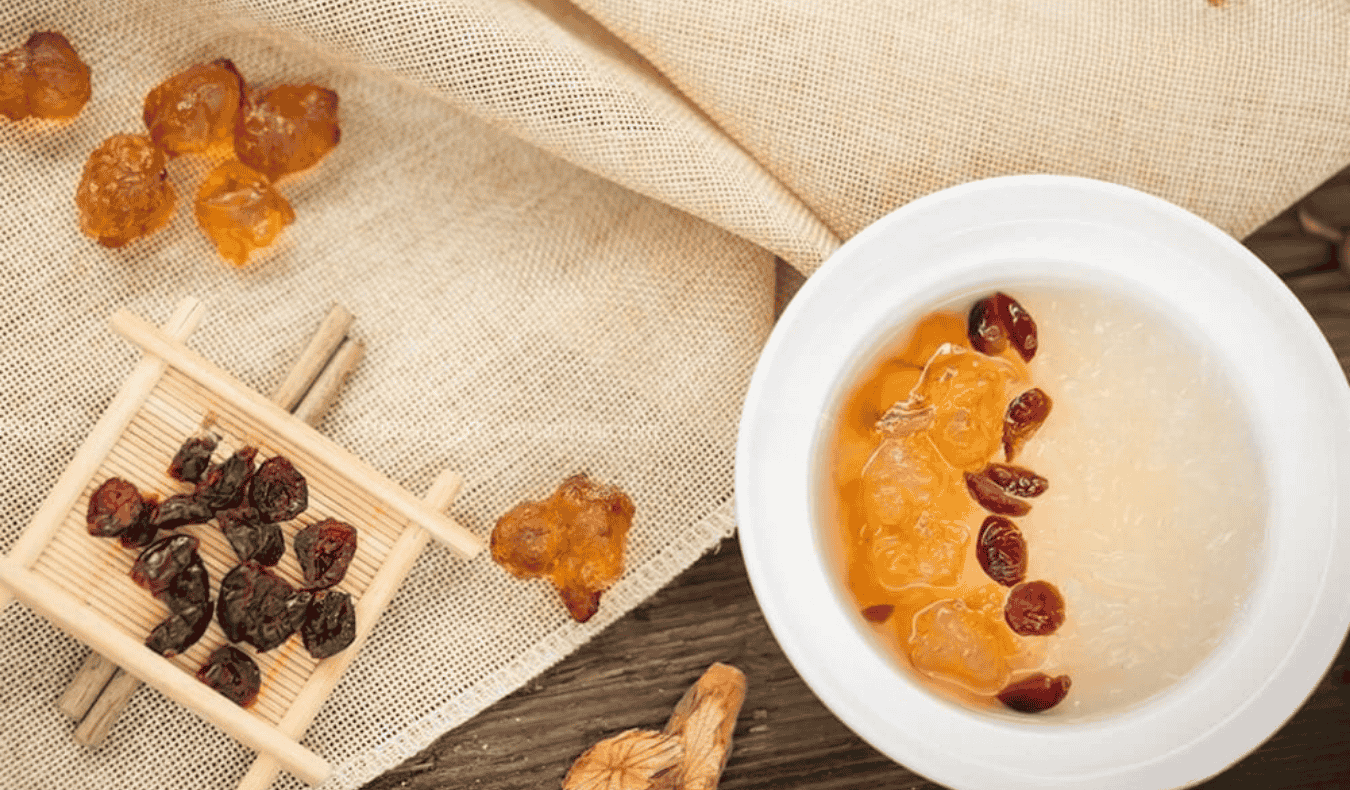 Yến chưng nho khô có tác dụng gì, Cách chế biến thơm ngon