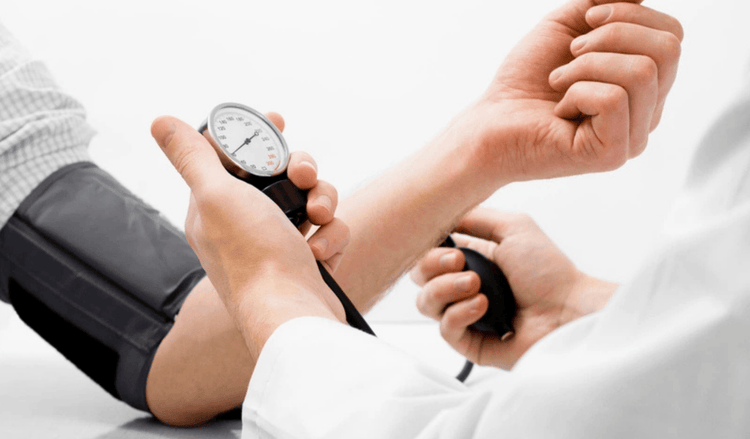 Huyết áp thấp có ăn được yến không: Có tác dụng gì, lưu ý gì?